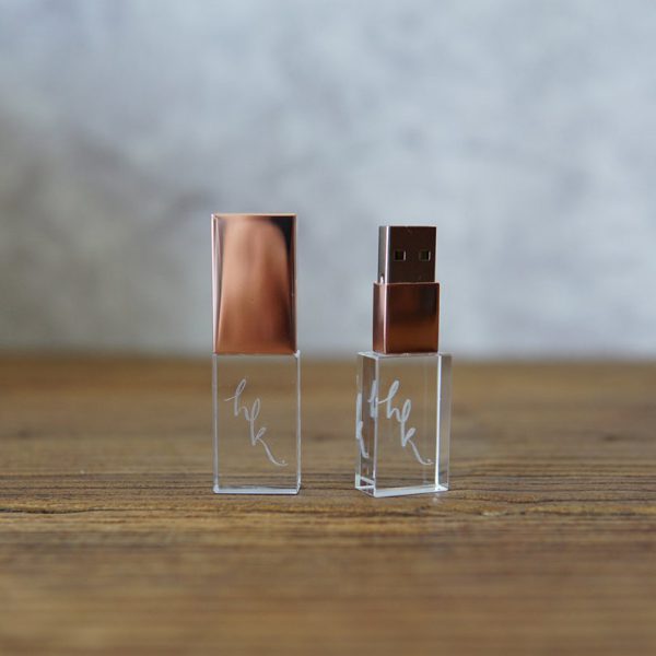 Flash Drive คริสตัล Premium สั่งผลิต สวยๆ ราคาดีที่สุด ส่งฟรี
