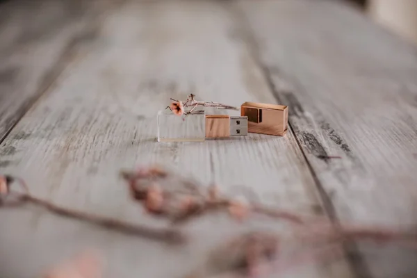 Flash Drive คริสตัล Premium สั่งผลิต สวยๆ ราคาดีที่สุด ส่งฟรี - Image 2