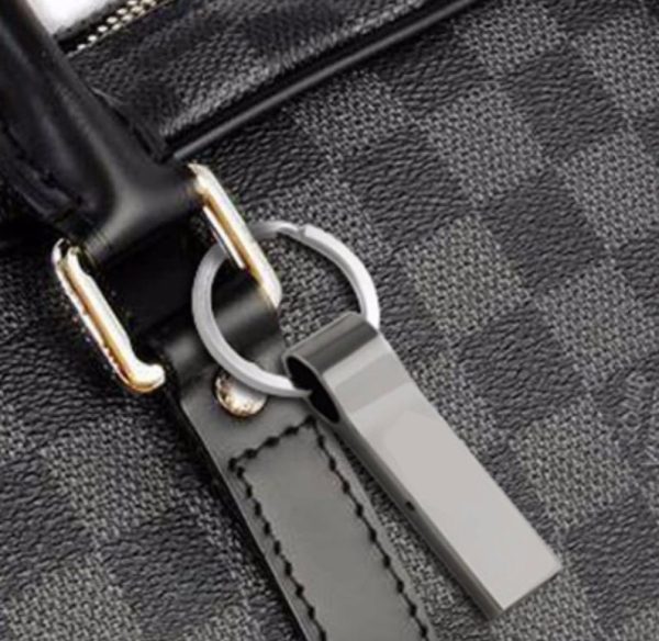 Flash Drive เหล็ก ของขวัญ น่ารักๆ เก๋ๆ สั่งผลิต ขั้นต่ำน้อย