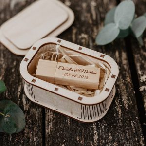 Flash Drive ไม้ พร้อมกล่อง พรีเมี่ยม สั่งผลิต ส่งเร็ว ส่งฟรี ขายดีอันดับ 1