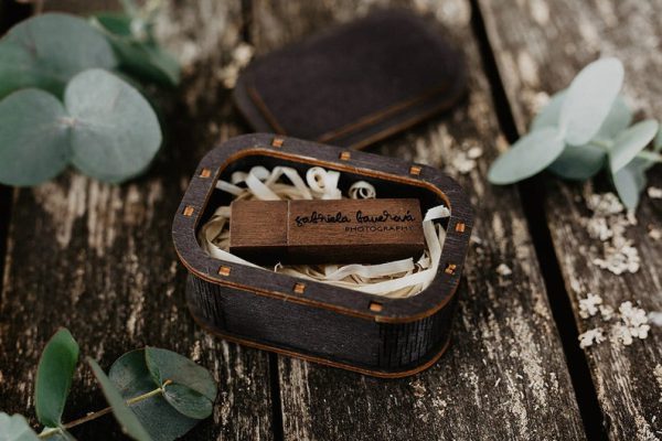 Flash Drive ไม้ พร้อมกล่อง พรีเมี่ยม สั่งผลิต ส่งเร็ว ส่งฟรี ขายดีอันดับ 1 - Image 4