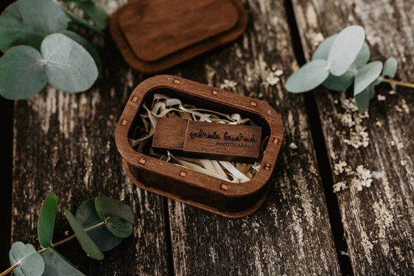 Flash Drive ไม้ พร้อมกล่อง พรีเมี่ยม สั่งผลิต ส่งเร็ว ส่งฟรี ขายดีอันดับ 1 - Image 2
